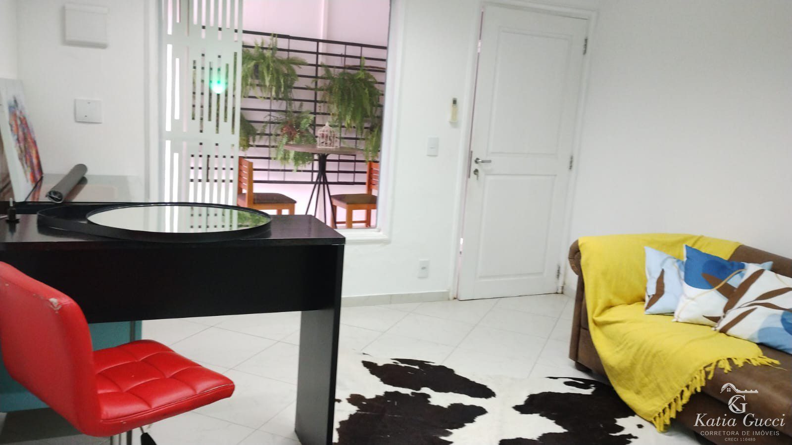 4037e713-c9e2-45e5-ad5b-6738d9a00e47