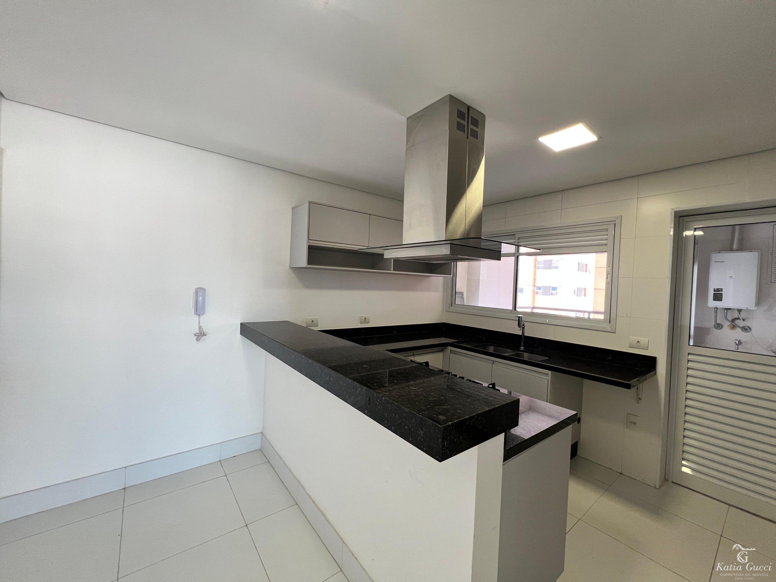 4151f634-ec91-4eb3-8de3-24a00f32d188