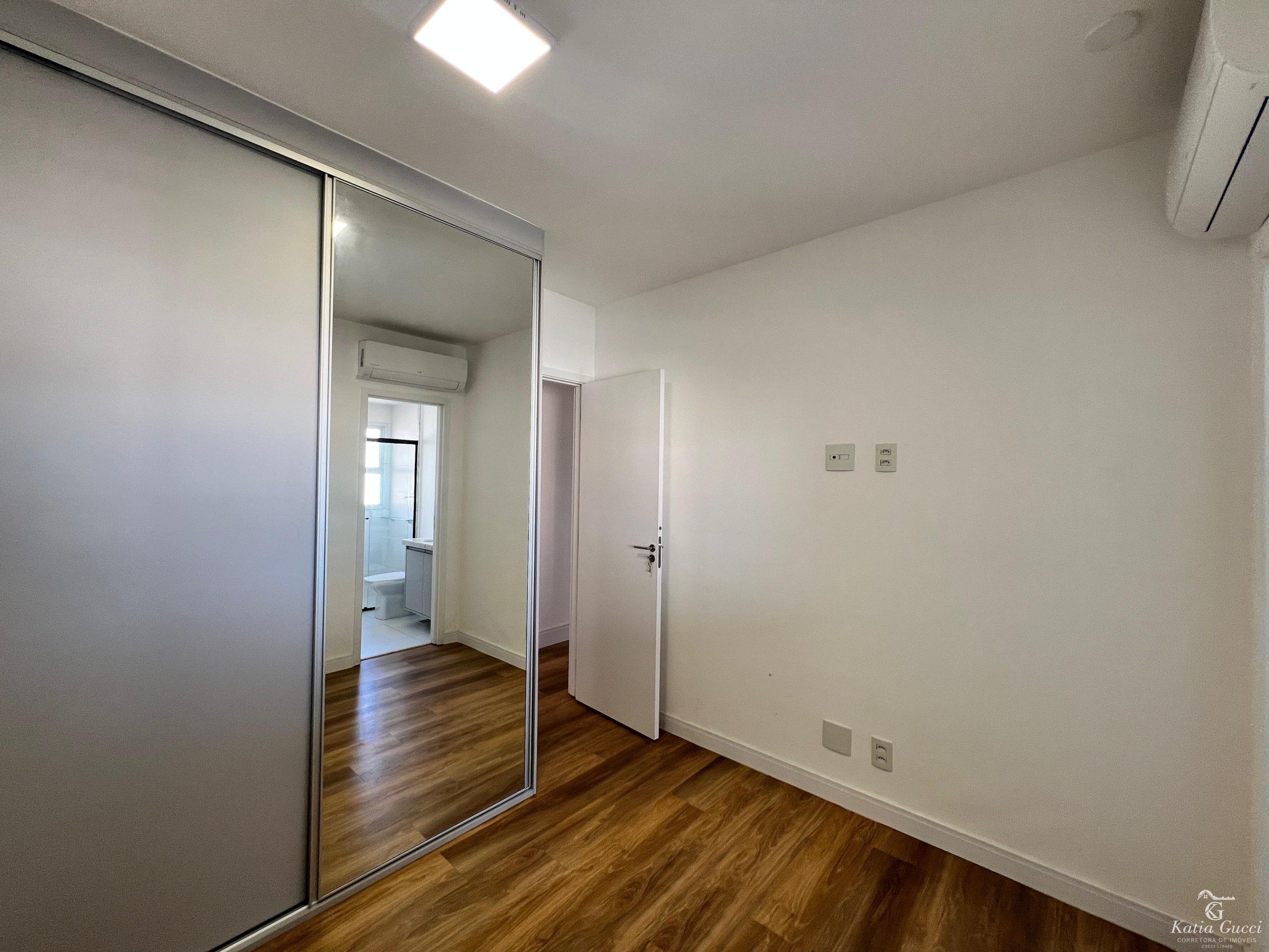 4f139c9e-2023-4242-a597-4b0d45354a3c