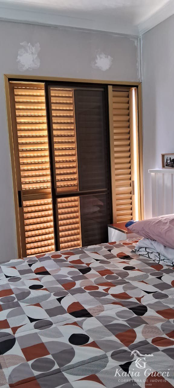 76d7bb7a-c1de-4e81-8ecb-8ff08e86520f