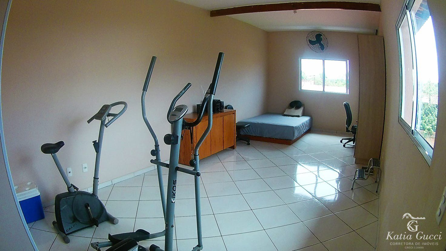 ec34318b-94d0-4edc-ae6c-c65c3e54795f